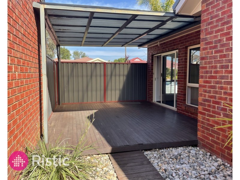 6 Amber Court, South Morang VIC 3752