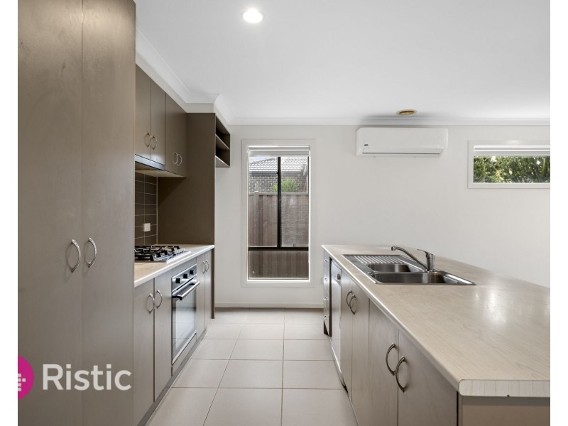3 Kristini Place, Truganina VIC 3029