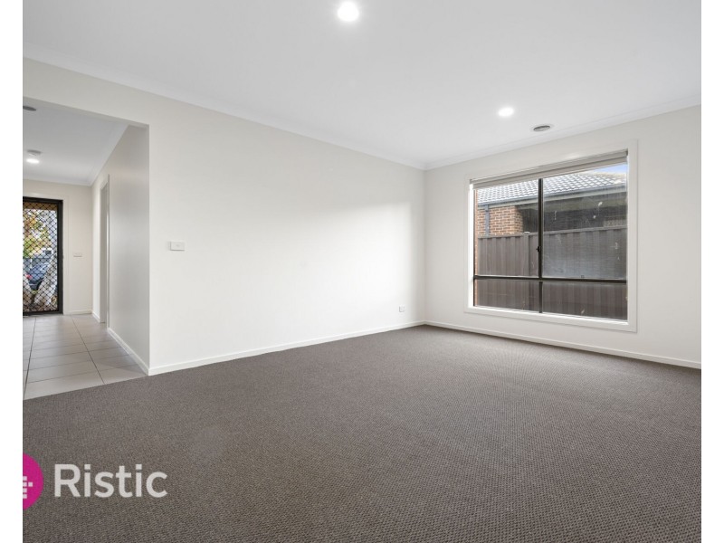 3 Kristini Place, Truganina VIC 3029