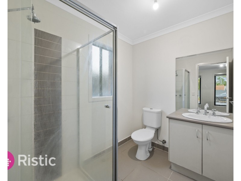 3 Kristini Place, Truganina VIC 3029