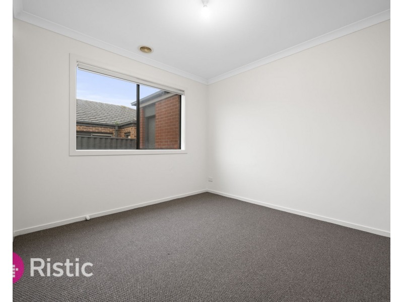3 Kristini Place, Truganina VIC 3029