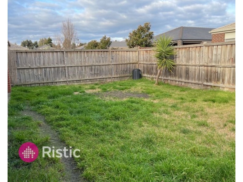 11 Cortona Grange, Mernda VIC 3754