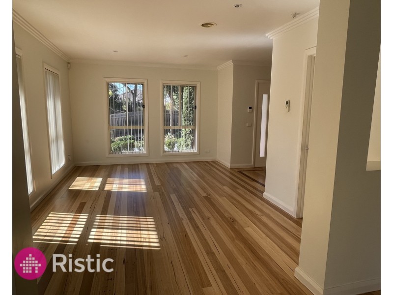 1/11 Payne Place, South Morang VIC 3752