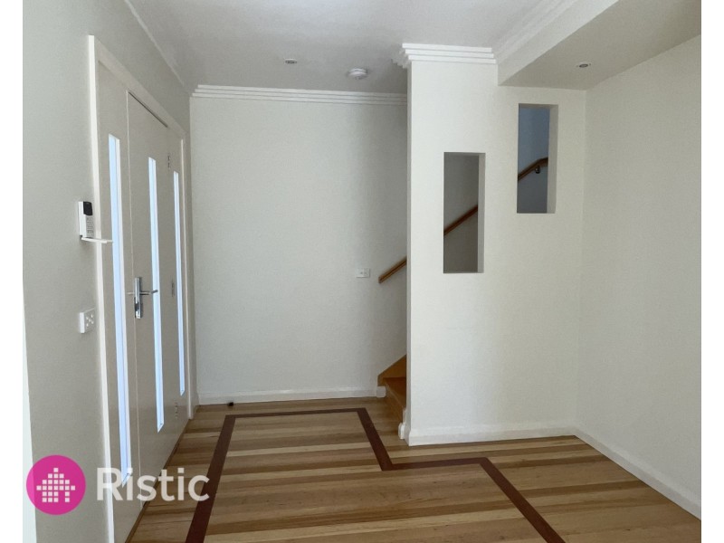 1/11 Payne Place, South Morang VIC 3752