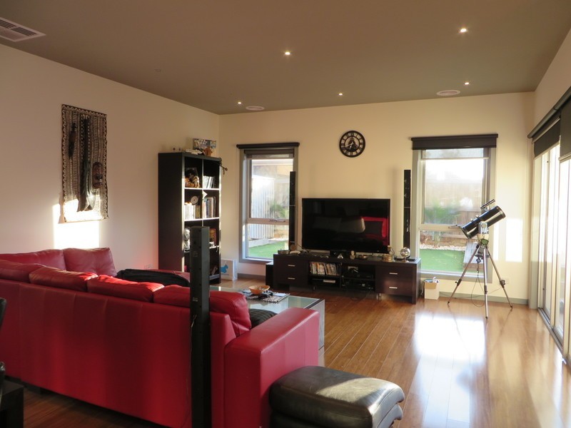 3 Castlemaine Lane, Epping VIC 3076