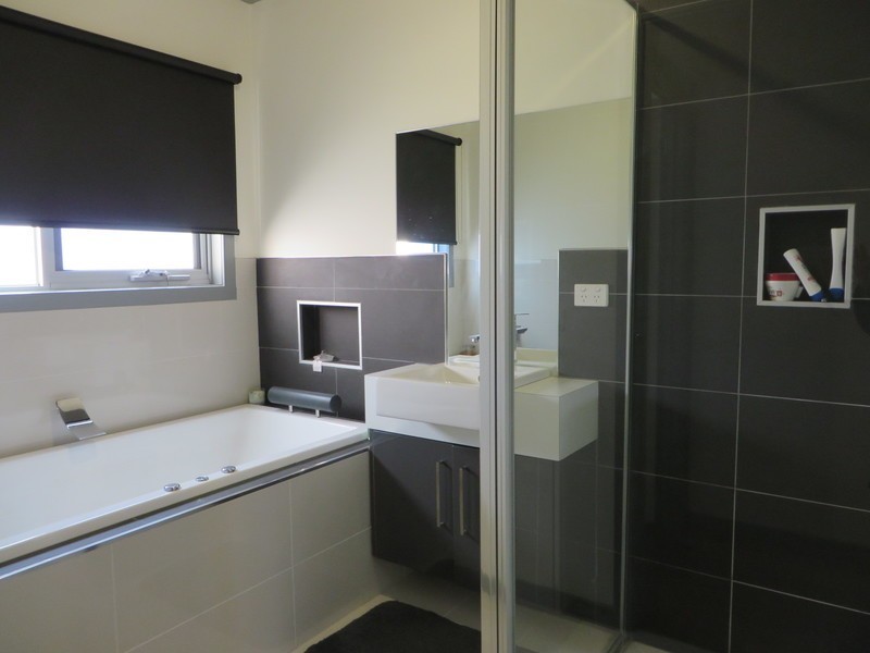3 Castlemaine Lane, Epping VIC 3076