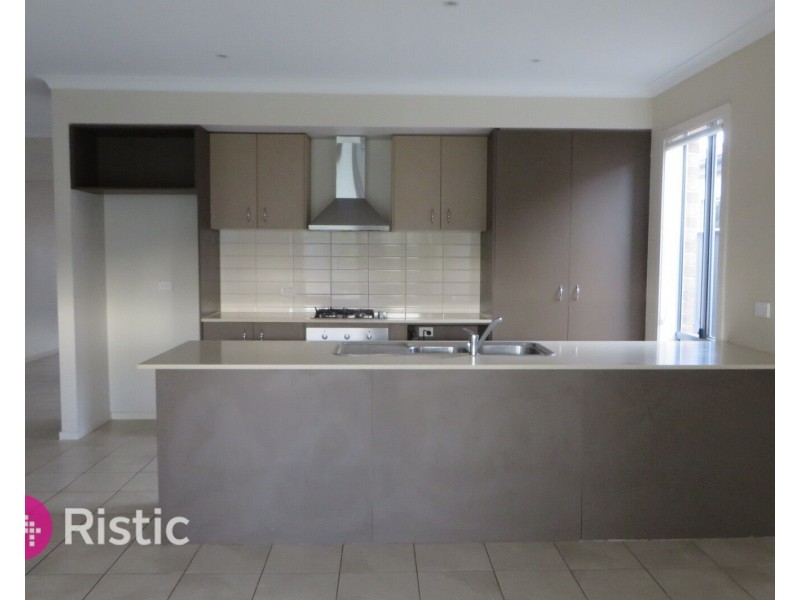 10 Atkinson Close, Point Cook VIC 3030