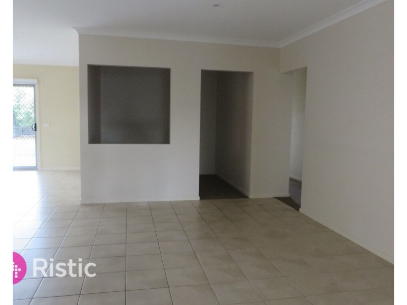 10 Atkinson Close, Point Cook VIC 3030