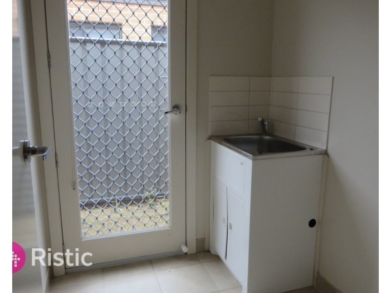 10 Atkinson Close, Point Cook VIC 3030