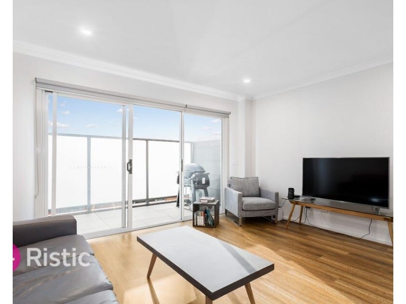 18F Houston Street, Epping VIC 3076