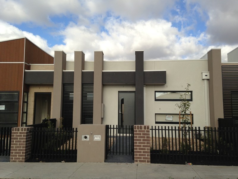 9 Pontoon Street, Lalor VIC 3075