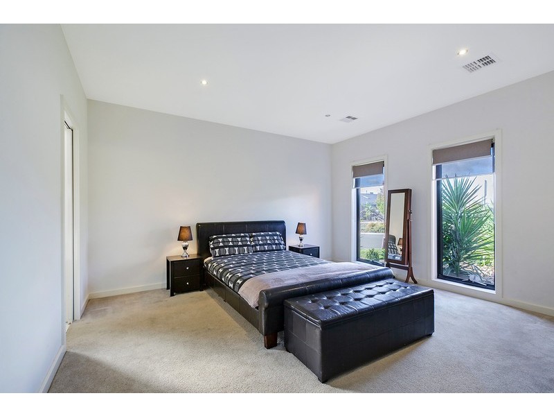 7 Lanata Street, South Morang VIC 3752