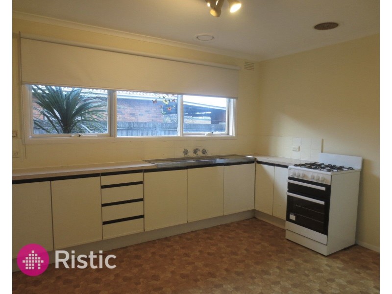 86 Dalton Road, Thomastown VIC 3074