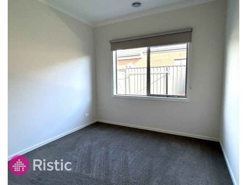 16 Danzig Street, Kalkallo VIC 3064