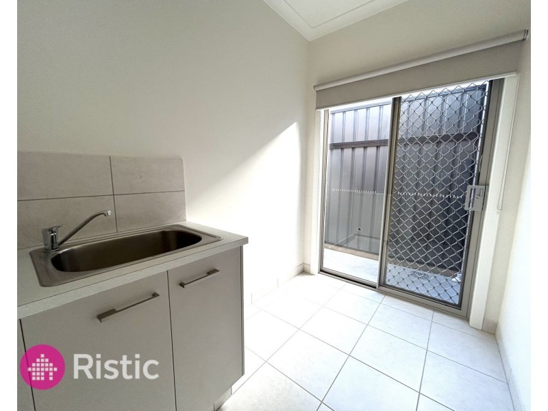 16 Danzig Street, Kalkallo VIC 3064