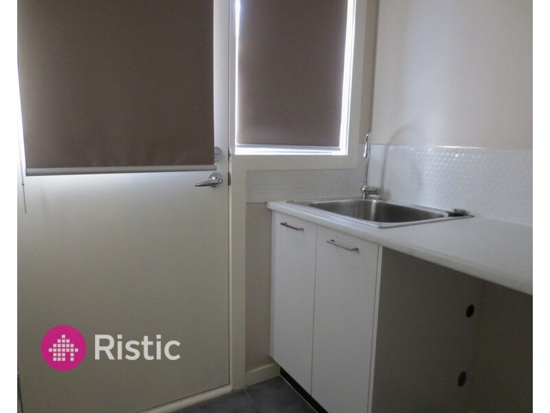 2/21 Ethel Avenue, Lalor VIC 3075