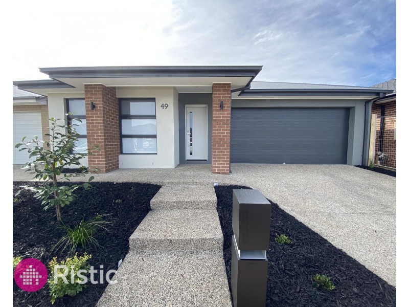 49 Catisfield Circuit, Donnybrook VIC 3064