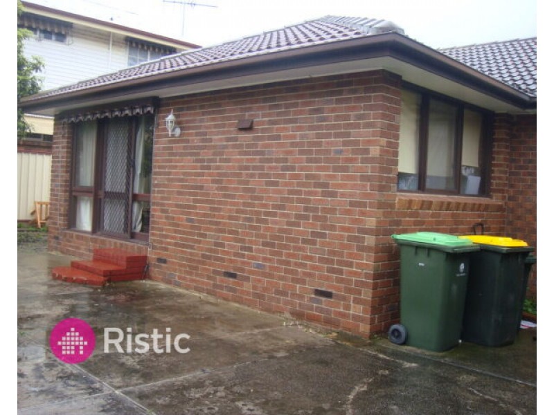 8 Tatlow Drive, Epping VIC 3076