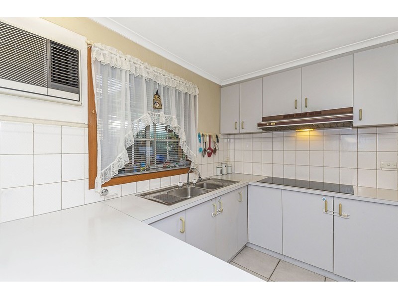 69 Gillingham Crescent, Craigieburn VIC 3064