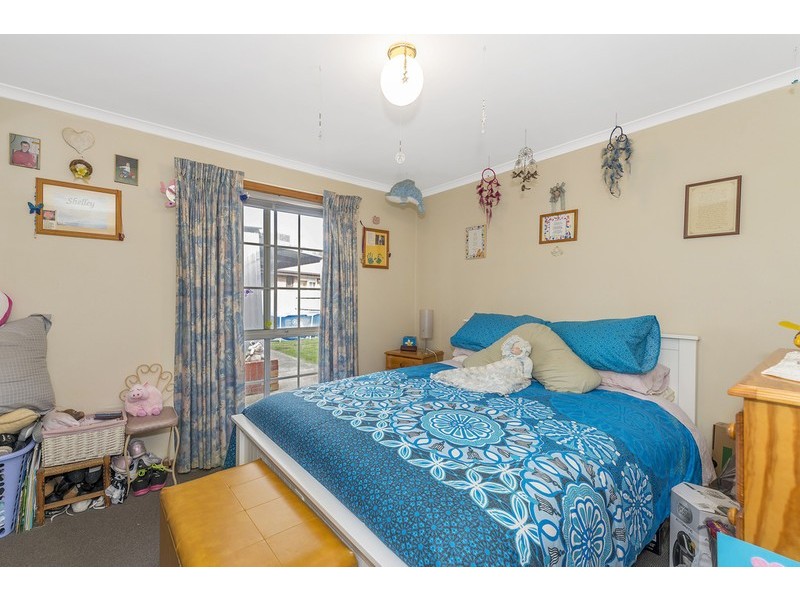 69 Gillingham Crescent, Craigieburn VIC 3064