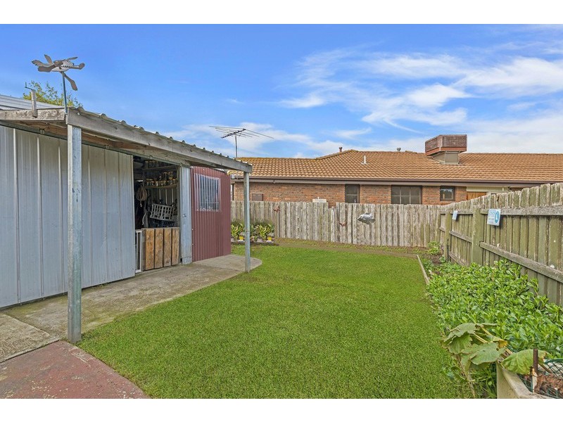 69 Gillingham Crescent, Craigieburn VIC 3064