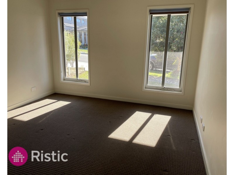 29 Muir Way, Mernda VIC 3754