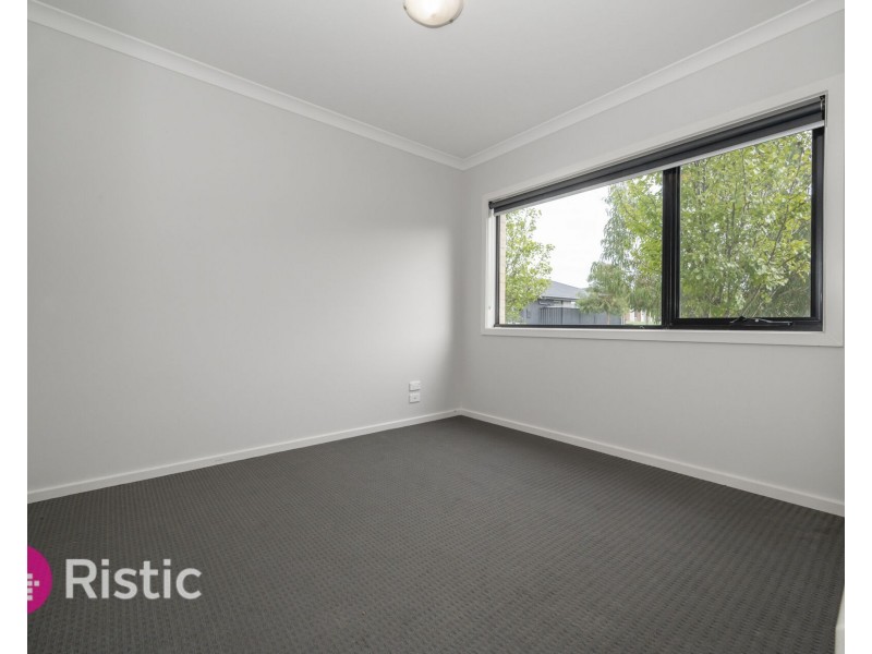 40 Vestley Drive, Mernda VIC 3754