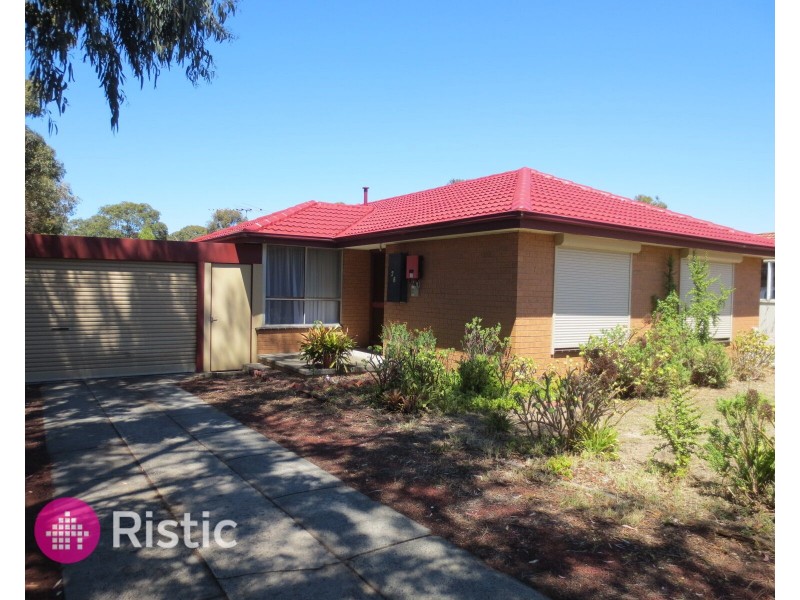 28 Buckmaster Drive, Mill Park VIC 3082
