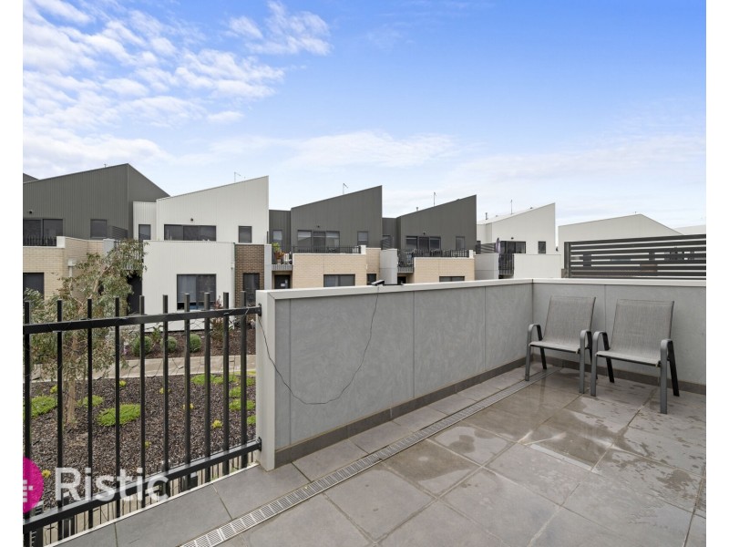 12 Sheba Way, Wollert VIC 3750