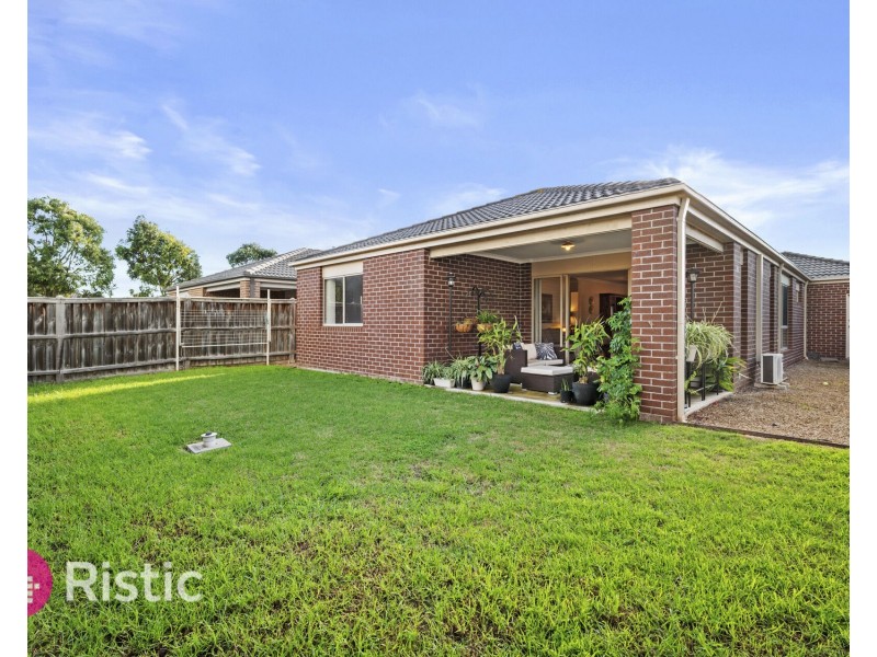 4 Ethan Road, Point Cook VIC 3030