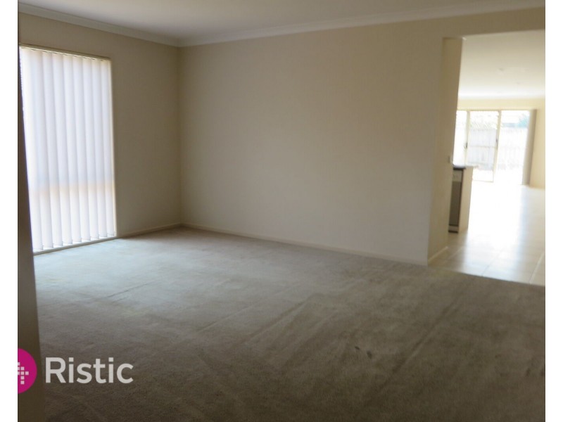 21 Wing Circuit, Tarneit VIC 3029