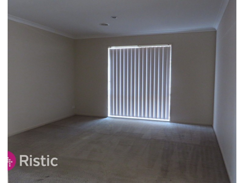 21 Wing Circuit, Tarneit VIC 3029