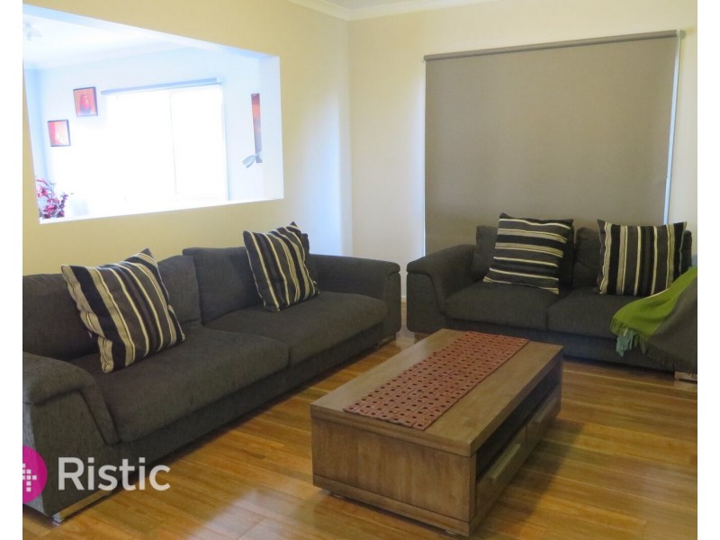 5 Panton Gap Drive, South Morang VIC 3752