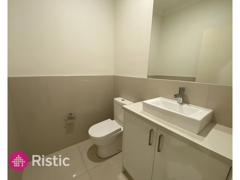 13/37 Gordons Road, South Morang VIC 3752