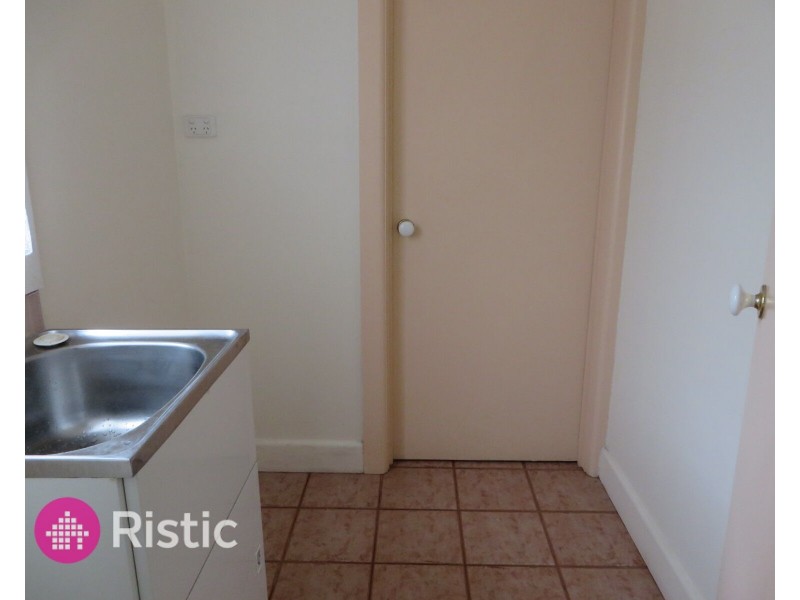 5A Cheddar Road, Reservoir VIC 3073