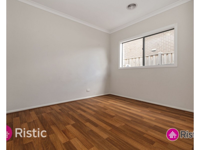 4 Fulham Way, Wollert VIC 3750