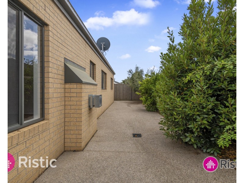 4 Fulham Way, Wollert VIC 3750