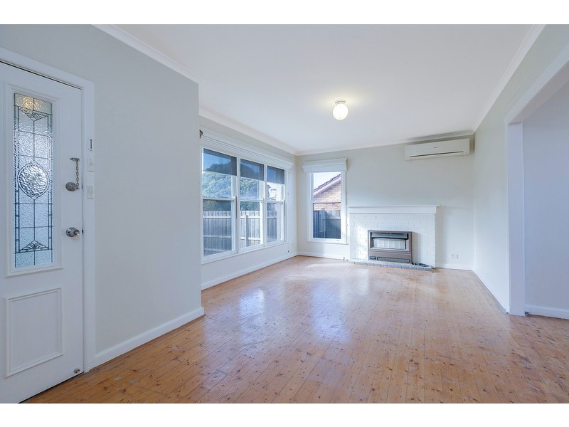 1/94 Whitelaw Street, Reservoir VIC 3073