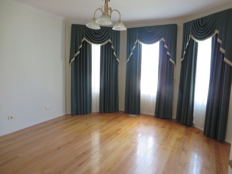 14 McCabe Drive, Epping VIC 3076