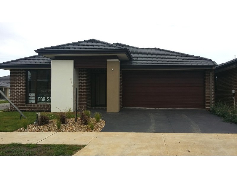 Lot 1022 Gyrfalcon Way, Doreen VIC 3754