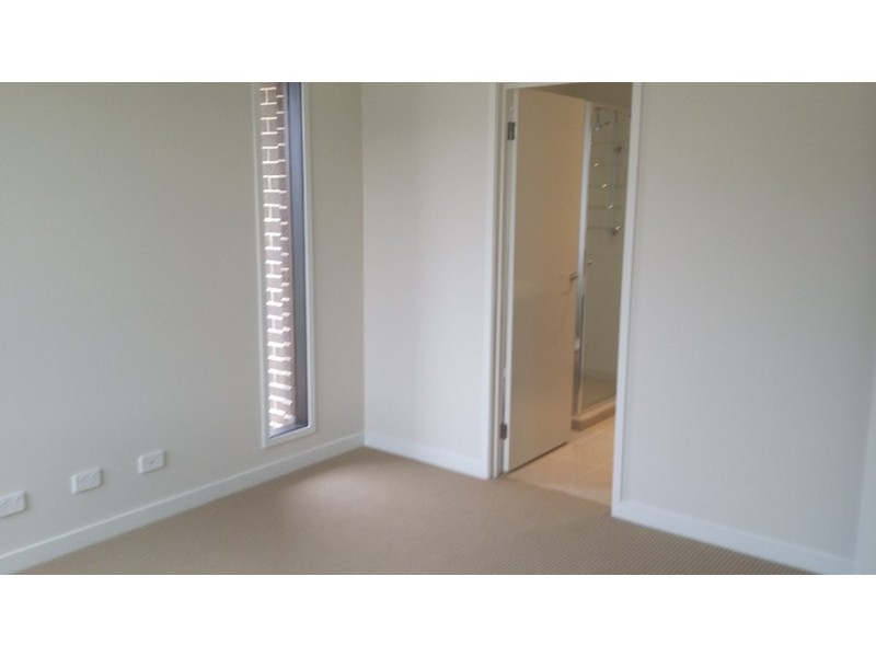 Lot 1022 Gyrfalcon Way, Doreen VIC 3754