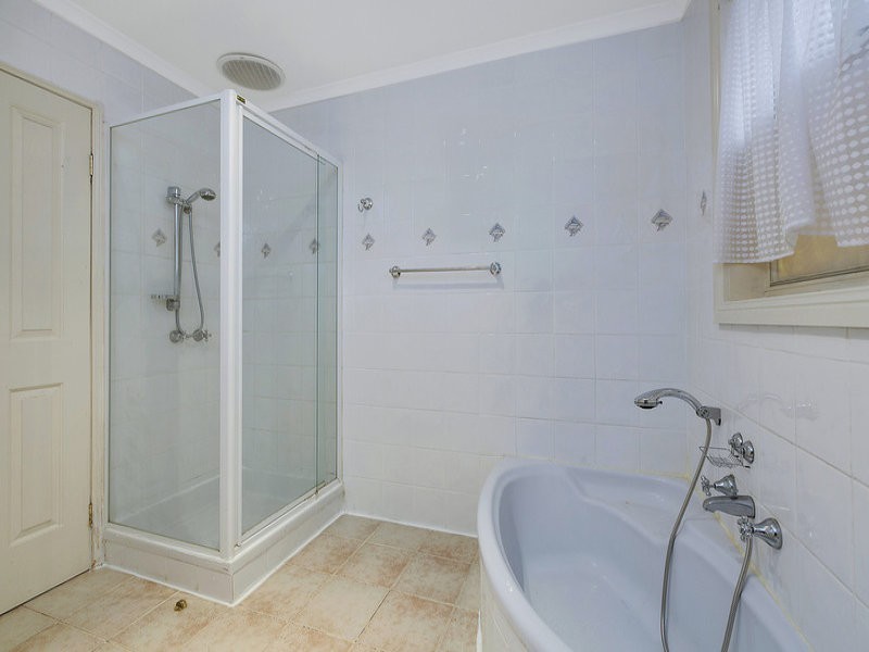 3 Ventnor Crescent, Coolaroo VIC 3048