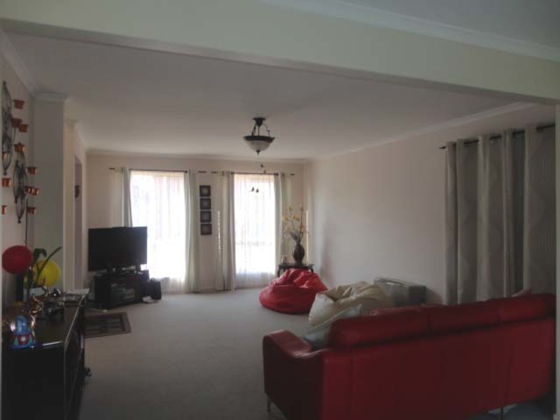 8/7 Kalman Road, Epping VIC 3076