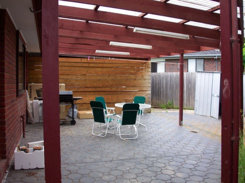 5 Fishburn Court, Mill Park VIC 3082