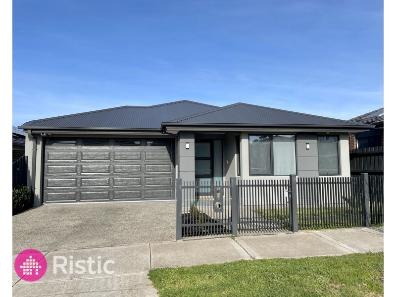13 Laramie Street, Greenvale VIC 3059