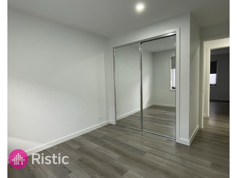 13 Laramie Street, Greenvale VIC 3059