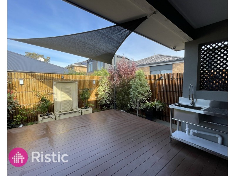 13 Laramie Street, Greenvale VIC 3059