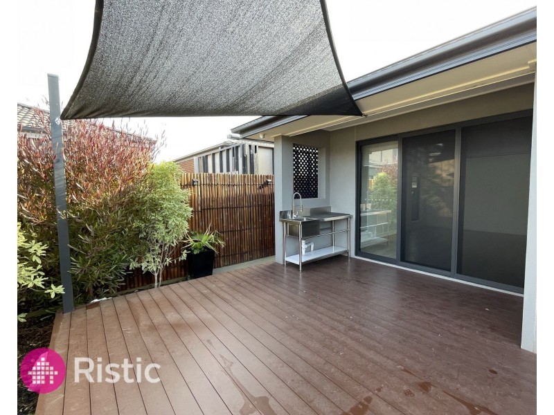 13 Laramie Street, Greenvale VIC 3059