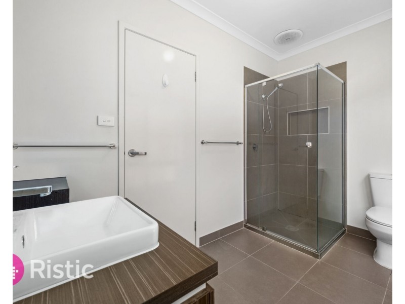 29 Springbank Road, Wollert VIC 3750