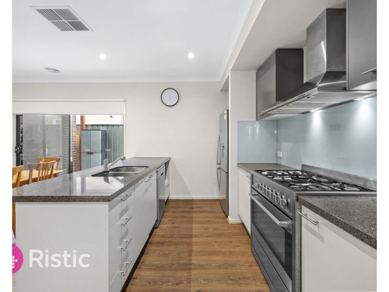 29 Springbank Road, Wollert VIC 3750